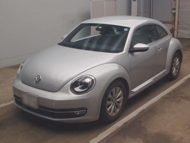 30041 Volkswagen The beetle 16CBZ 2013 г. (TAA Kantou)